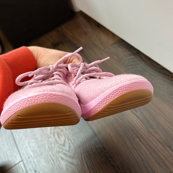 allbirds Women's Wool Runner Mizzles in Buoyant Pink (Size 9) - Picture 8 of 12